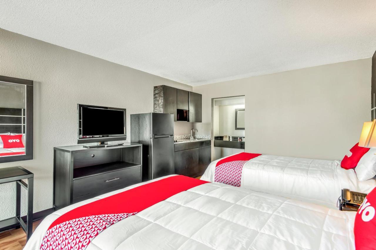 Oyo Hotel Jackson Fairgrounds I-55 Eksteriør billede