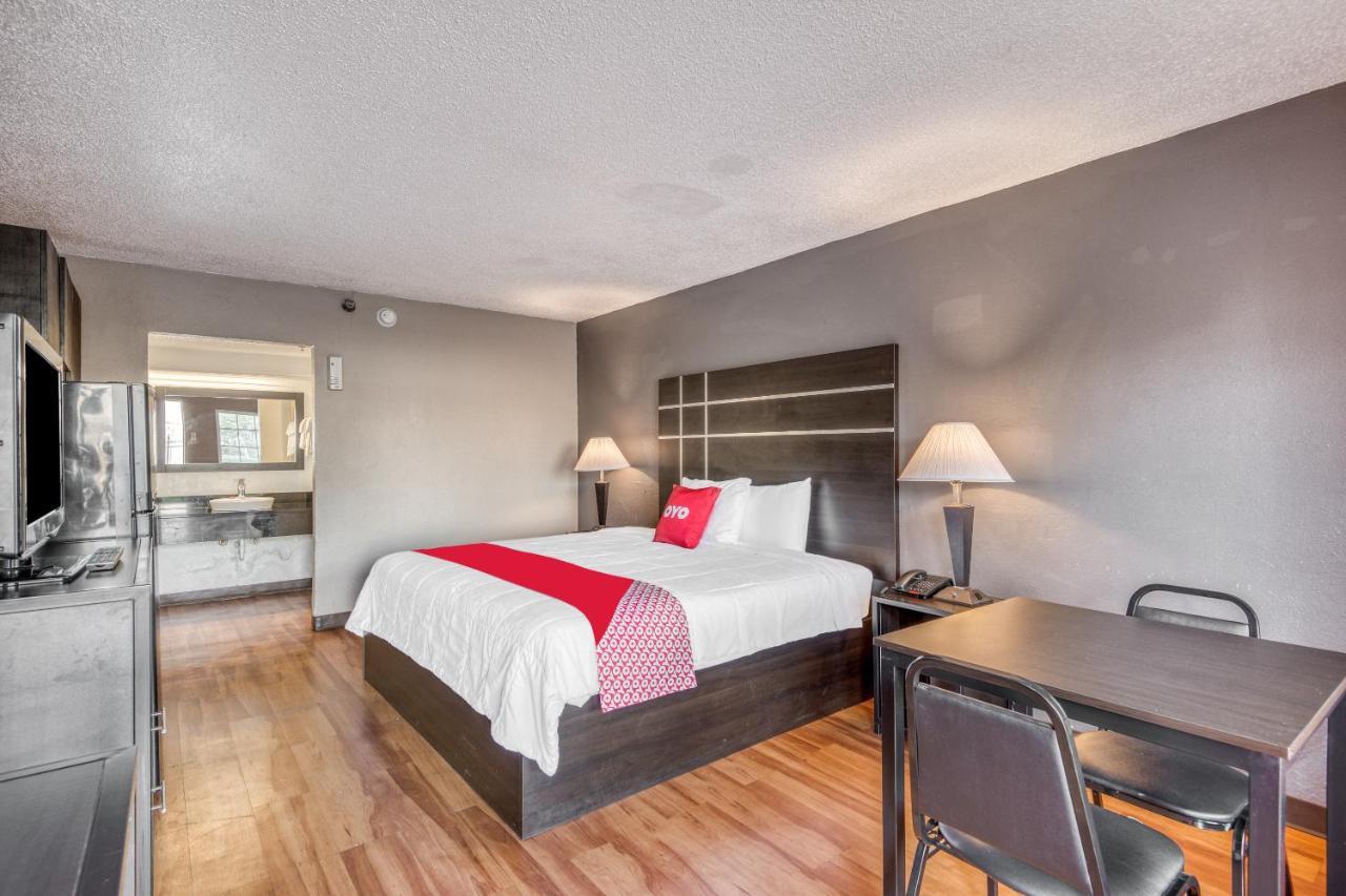 Oyo Hotel Jackson Fairgrounds I-55 Eksteriør billede